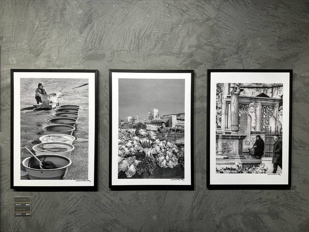 İzzet Keribar'ın "Efsunlu Şehir" sergisi sanatseverlerle buluştu - Resim: 9